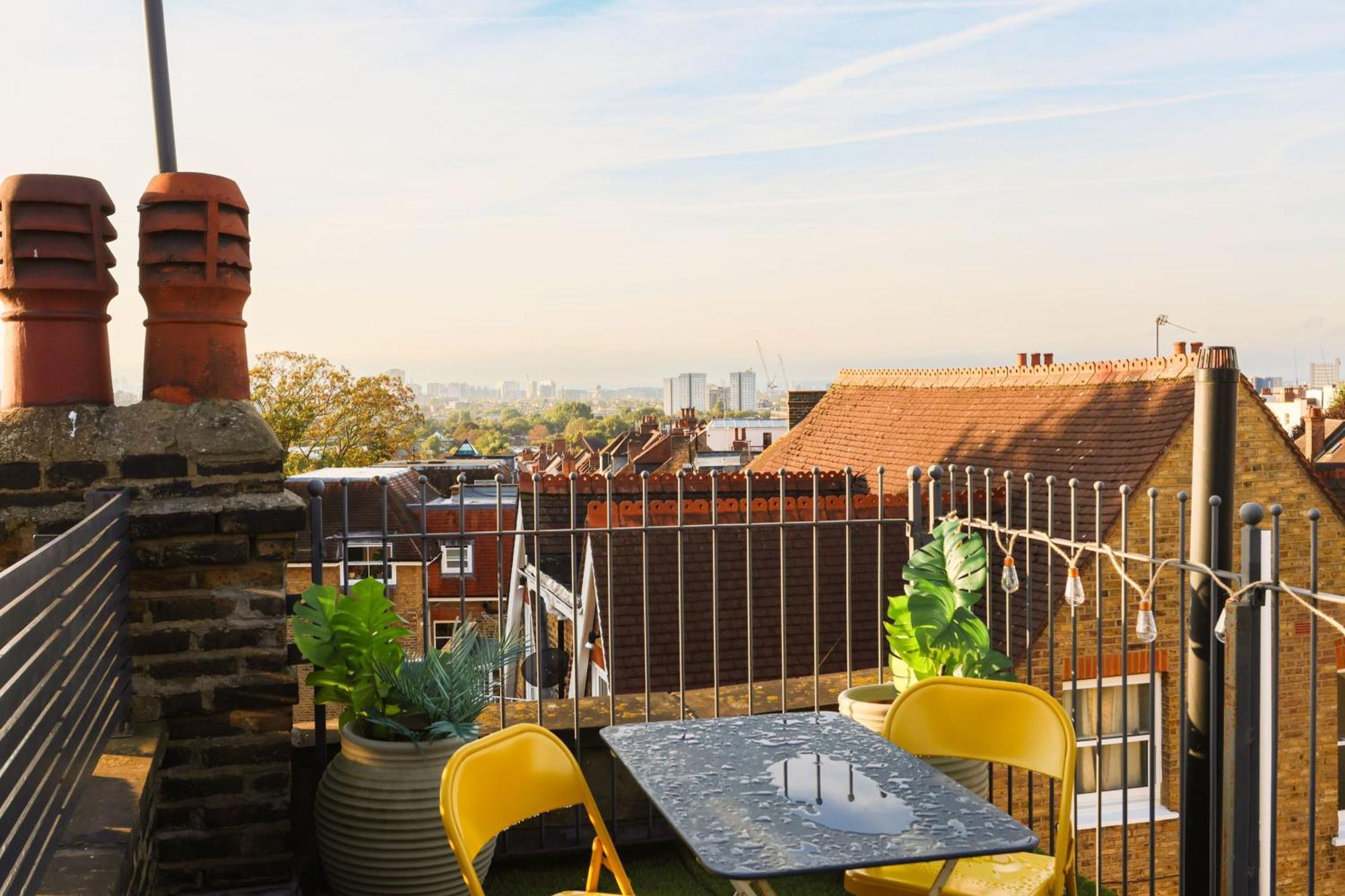 Cosy 1 Bedroom Flat London Eksteriør billede